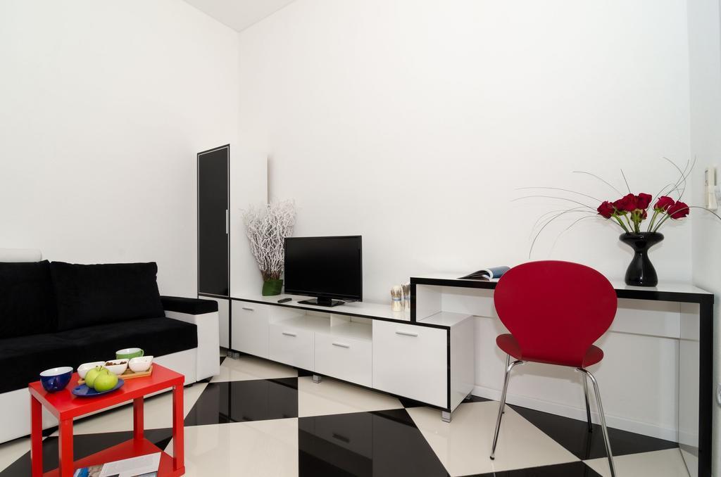 Guest House Cinema Close To Port Dubrovnik Quarto foto